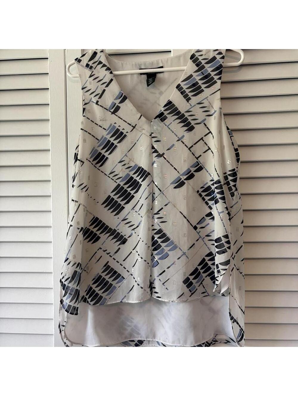 White House Black Market Women's White and Multi Blouse M